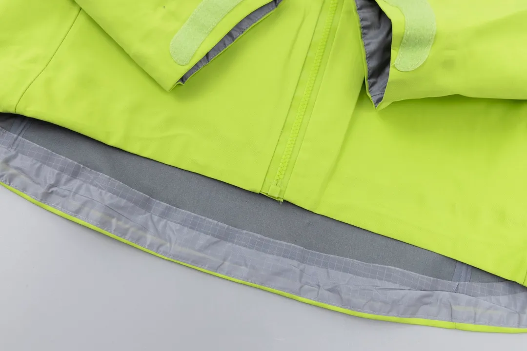 【 】Arcteryx Alpha SV GTX ： Wear-Resistant N X GORE-TEX pro Classic ，E 3D ， ， Stormhood 、 ， 、 、 、Breathable Wear-Resistant。 ：S-XL